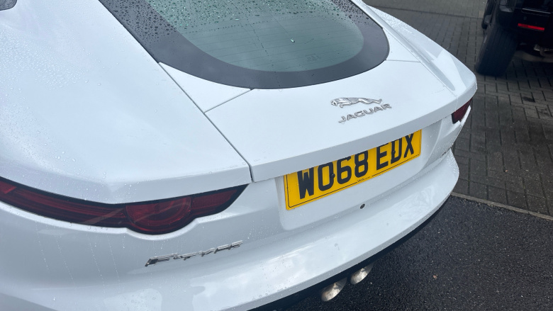 Jaguar F-Type 3.0 Supercharged V6 R-Dynamic 2dr Auto Petrol Coupe